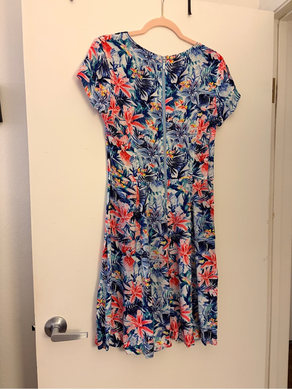 H&M Coral & Navy Floral Midi Dress - Picture 2 of 3